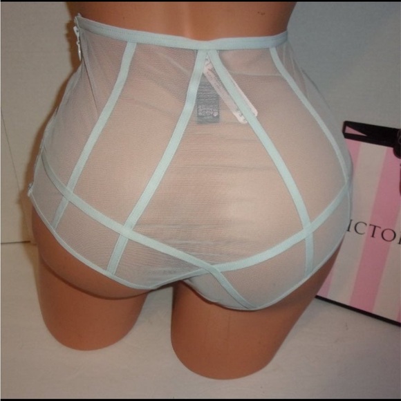 32D-Victoria’s Secret 3~piece Luxe couture Set lingerie(Bra~Cheeky(XS~Garter XS - Picture 2 of 6